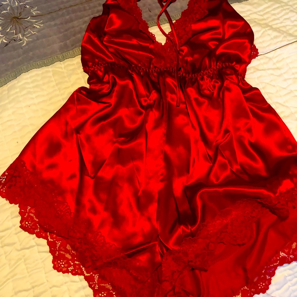 NEW Contrast lace criss cross backless satin cami romper large